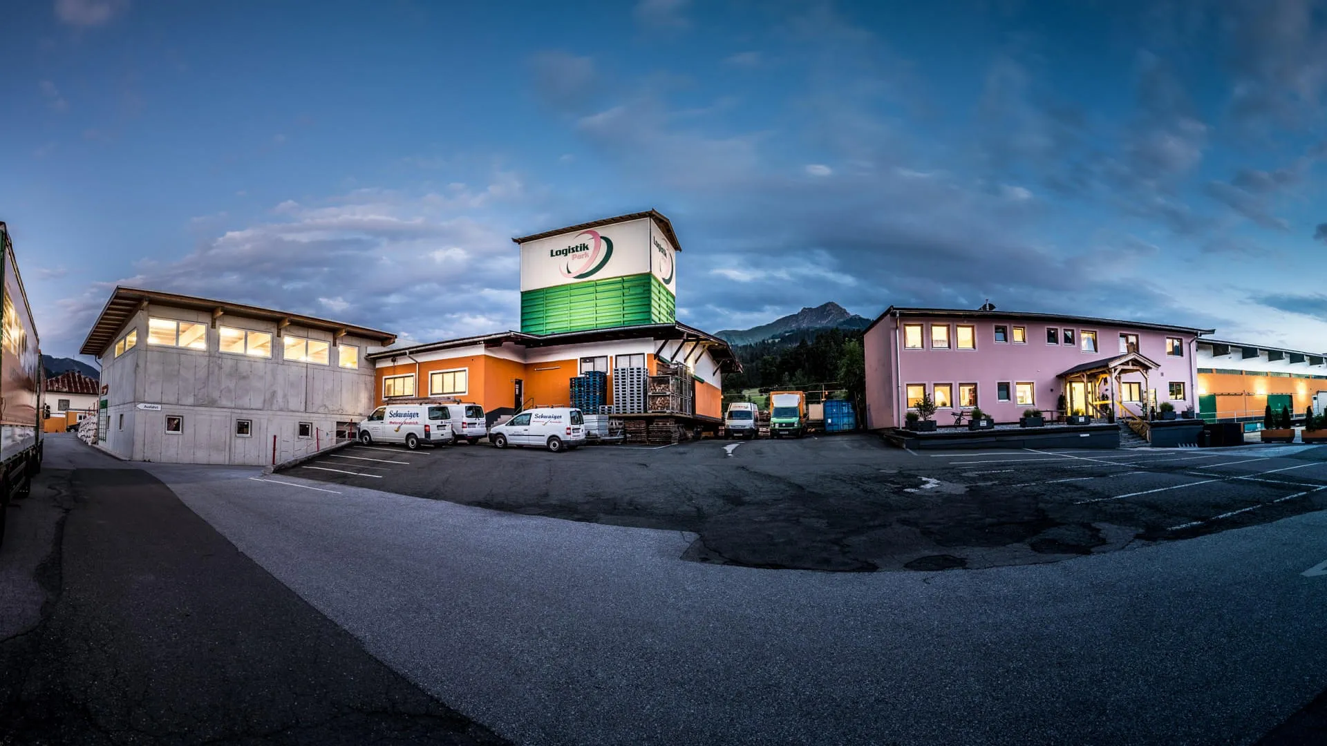 Huber_Betriebsgelande_Panorama